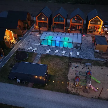 Resort Grabska Osada - 100m Od Suntago Park-domki Ogrzewane Caloroczne Mszczonow